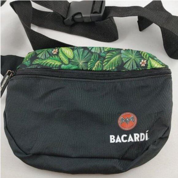 ATTRACTIVE BACARDI RUM Fanny Pack Brand New in Package LIVE PASSIONATELY TROPIC - Picture 7 of 7